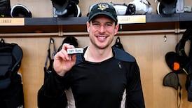 Crosby breaks Lemieux’s franchise scoring record 'in vintage fashion' vs. Canadiens